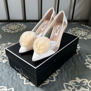 Nina bridal heels, ivory, size 6.5
